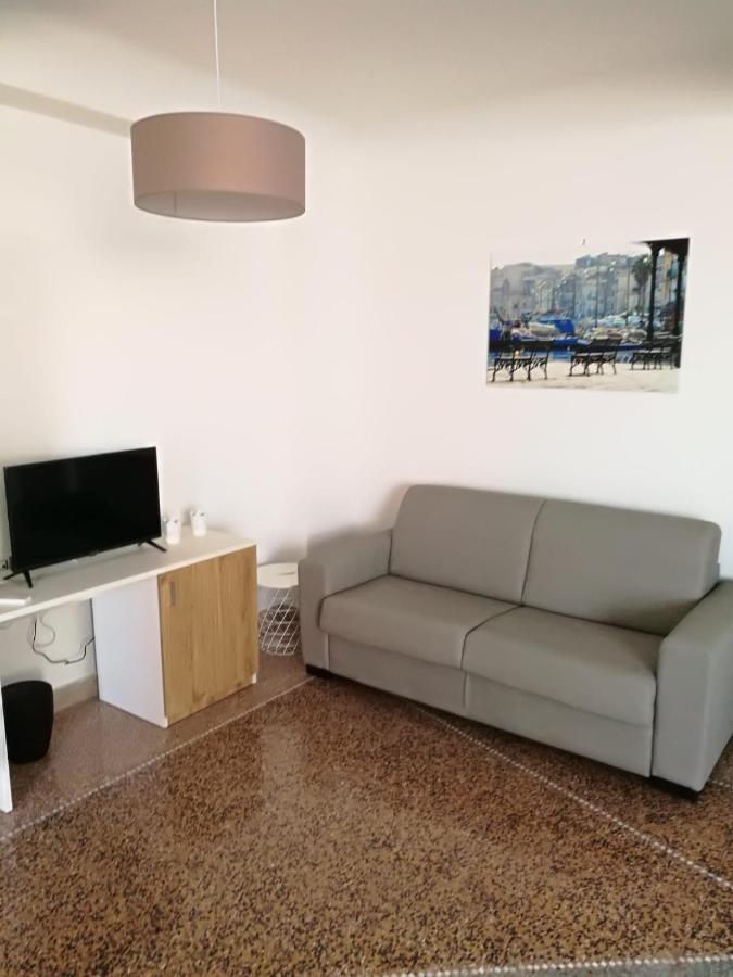Settimo Sole Affitta Camere Taranto Exterior photo