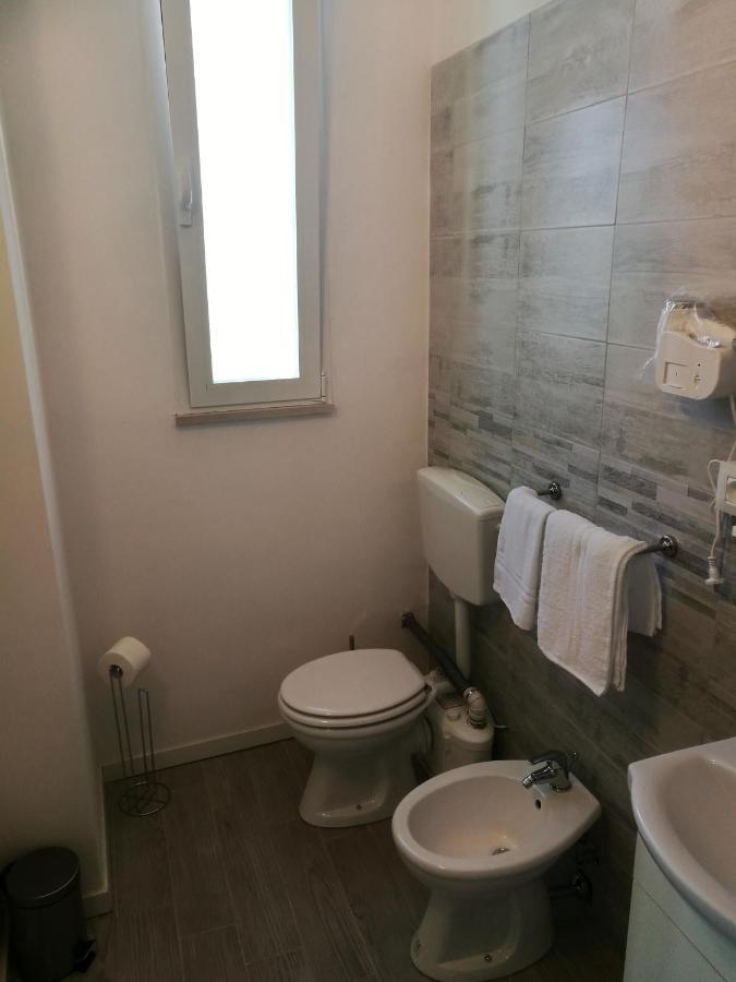 Settimo Sole Affitta Camere Taranto Exterior photo